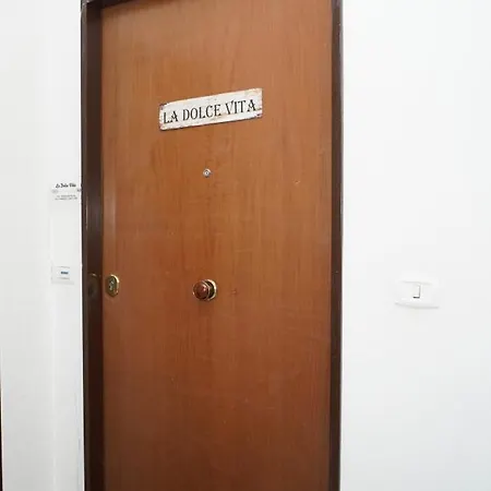 La Dolce *